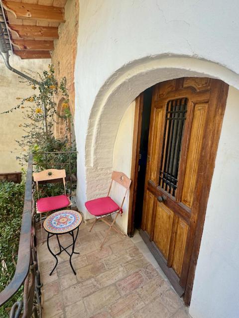 Oliva Courtyard Guesthouse エクステリア 写真