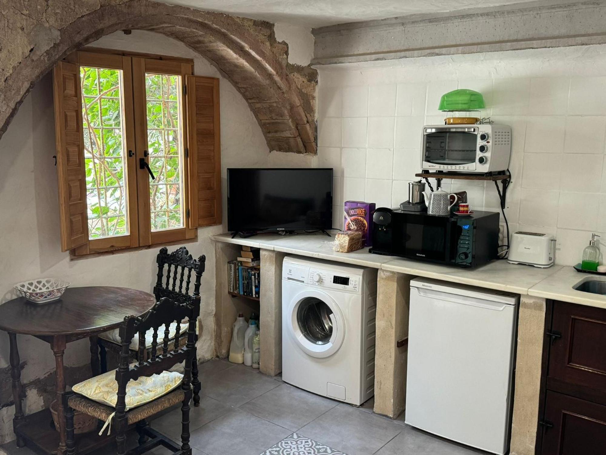 Oliva Courtyard Guesthouse エクステリア 写真